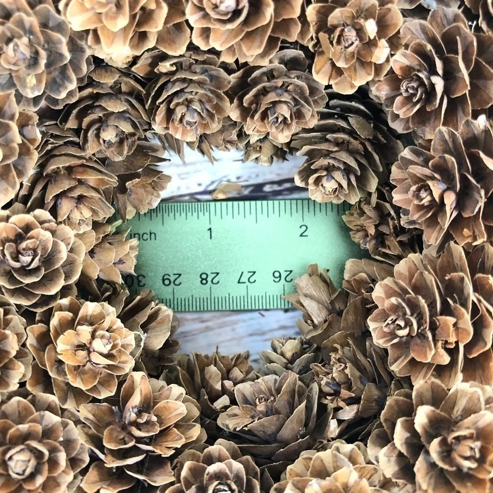 Small Rustic Pine Cone Wreath‎ Center Piece